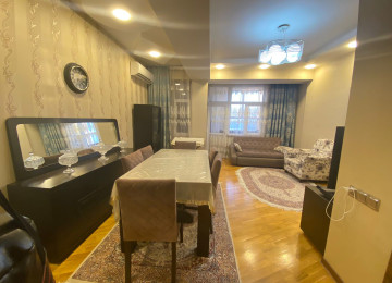 Nəsimi metrosunda 3 otaqlı Tam əşyalı Təmirli mənzil