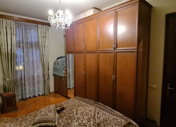 ↓⏬Açıqlama altda⏬↓ Nərimanovda 3 otaqlı Əşyalı mənzil