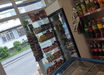 Obyekt satílír, 20 kv.m Ayliq geliri 2000-2500 azn