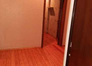 Tecli Xlrdalan H.Eliyev parkln uzbeyuz 2 otaq radnoy 80 kv