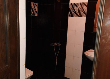 Tecli Xlrdalan H.Eliyev parkln uzbeyuz 2 otaq radnoy 80 kv