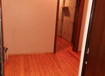 Tecli Xlrdalan H.Eliyev parkln uzbeyuz 2 otaq radnoy 80 kv