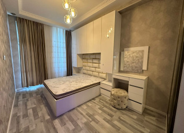 Masazırda Çıxarışlı(Kupçalı)mənzil satılır. Bina Yeni