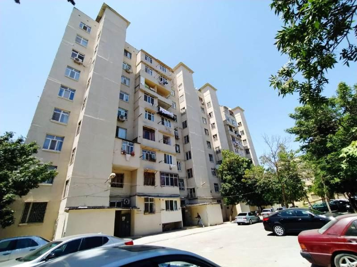 Əhmədlide 4 otaq menzil TƏCİLİ !!! Xətai rayonu Əhmədli metrosuna 8-9 deqiqelik