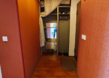 Qara Qarayev metrosu . Tofiq Abbasov küçəsi . Bina 9 . Lüks