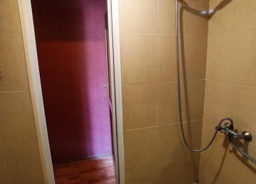 Qara Qarayev metrosu . Tofiq Abbasov küçəsi . Bina 9 . Lüks