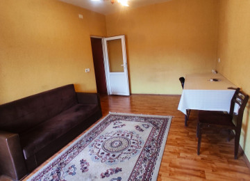 Qara Qarayev metrosu . Tofiq Abbasov küçəsi . Bina 9 . Lüks