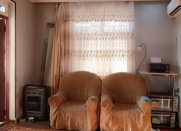 Xlrdalan 3 nomreli mektebin yanl 2 otaq heyet evi evde