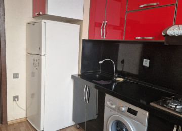 Xlrdalan kirsdal Abseron 1 de 1 otaq menzil kiraya Ayleye