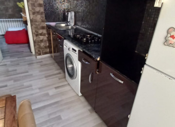 Xlrdalan Qanuni 2 otaqlı 76 kv mənzildir. Mətbəx ayrıdır.