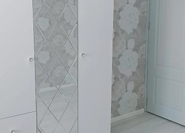 Xlrdalan Eriyyat Ticaret Merkezi uzbeyuz 35kv 2 otaq menzil