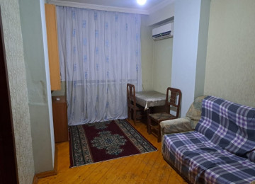 Ər-Riyad Bizim ev mebel üzbə üz Dost mərkəzinin yanı 2