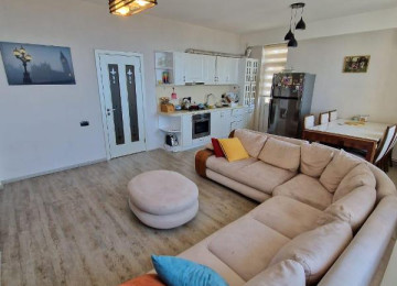 ƏŞYALİ !!! TƏCİLİ !!! Xətai rayonu Həzi Aslanov metrosu 10