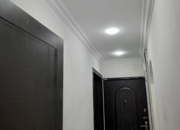 Kiraye verilir Xirdalanin merkezinde bina evi.Ancaq tek