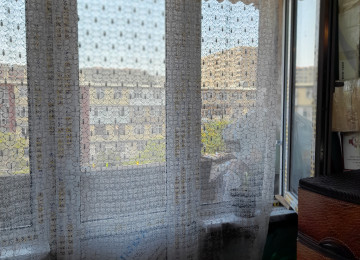 Kiraye verilir Xirdalanin merkezinde bina evi.Ancaq tek