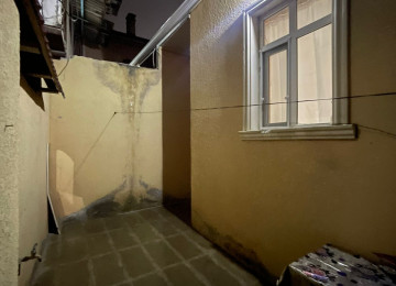 Xlrdalada 2 otaq heyet evi 5 nomreli mektebin yanl ev