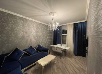 Xlrdalada 2 otaq heyet evi 5 nomreli mektebin yanl ev