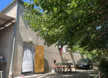 14 sotda Ev satílír Sarayda Zal, 2 Yataq otaĝí,metbex,