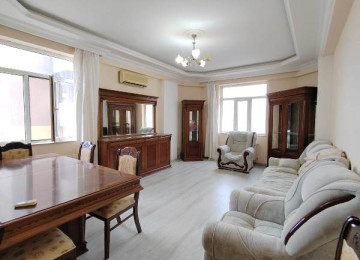 Xətai rayonu Əhmədli metrosu və Xaqlar metrosuna 8-9