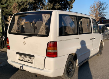 Mercedes Vito 2002 dizel tam işləkdir. Kondisioneri də var.
