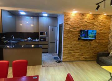 ev seki seherinde marxal yoluna geden istiqametdedi yolu