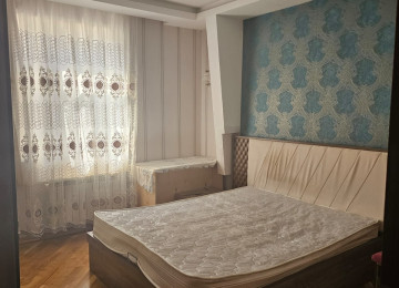 Xlrdalan AAAF PARK 3 otaq Radnoy 73 kv Hersarayetnen Menzil