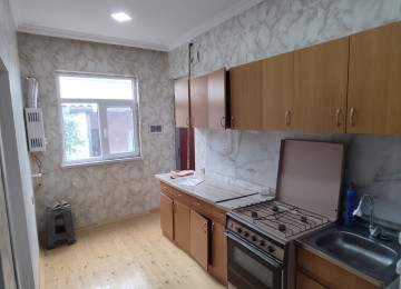 Xlrdalada 119 nomreli marsrutun sonu 2 otaq heyet evi