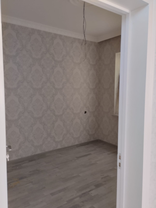 3 otaq heyet evi satllr Masazirda məktəbə yaxin, 569 avtobus yolundan 500 metr