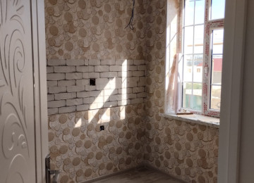 Masazirda məktəbə yaxin, 569 avtobus yolundan 500 metr