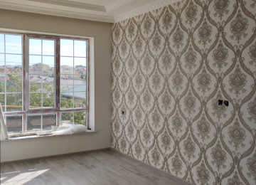 Masazirda məktəbə yaxin, 569 avtobus yolundan 500 metr