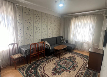 - Yeni Yasamal , Ə.Əhmədov 24 b küçəsi Bizim və bravo