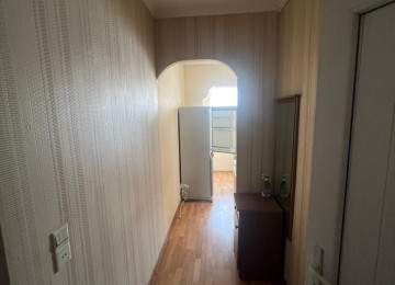 - Yeni Yasamal , Ə.Əhmədov 24 b küçəsi Bizim və bravo