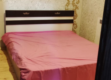 Xlrdalada AAAF PARK yaxlql 2 otaq heyet evi kiraye verlir