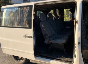 Mercedes Vito 2002 dizel tam işləkdir. Kondisioneri də var.