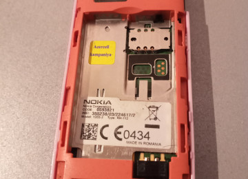 Nokia 1202 ekran iwlemir qalan herbirweyi iwlek di