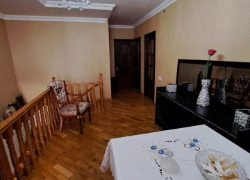 Xətai rayonu Köhnə Günəşli qes,Beton yola yaxın,Nobel