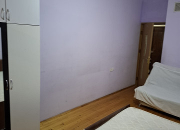 Xlrdalan misir parkln yanl 2 otaq kiraye verlir 54kv 350