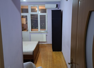 Xlrdalan misir parkln yanl 2 otaq kiraye verlir 54kv 350