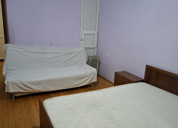 Xlrdalan misir parkln yanl 2 otaq kiraye verlir 54kv 350