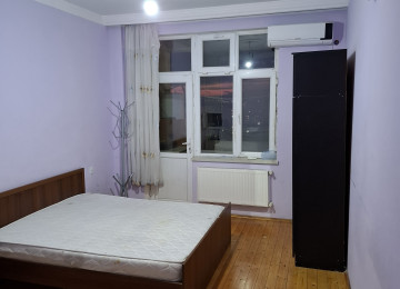 Xlrdalan misir parkln yanl 2 otaq kiraye verlir 54kv 350