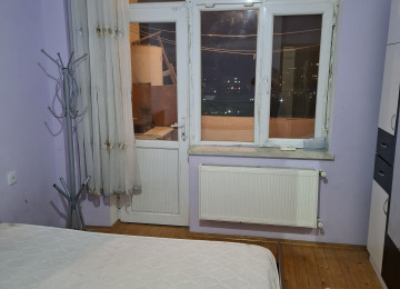 Xlrdalan misir parkln yanl 2 otaq kiraye verlir 54kv 350