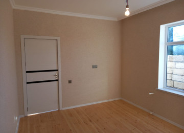 Deyerinden cox asagi giymete satilir. Bu giymete bag evi