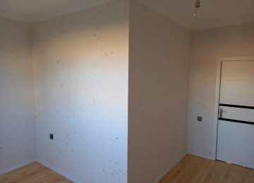 Deyerinden cox asagi giymete satilir. Bu giymete bag evi