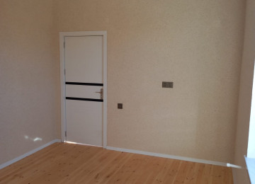 Deyerinden cox asagi giymete satilir. Bu giymete bag evi