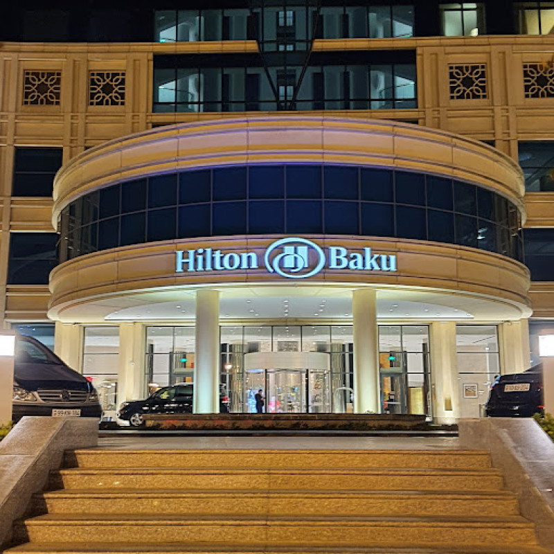HILTON BAKU RESIDENCE-də mənzil Компания не требует от покупателя никакой комиссии за