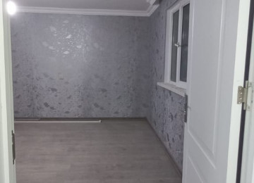 Xlrdalan kurqnun yaxlql 2 otaq 40 kv olan heyet evi satllr