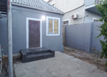Xlrdalan kurqnun yaxlql 2 otaq 40 kv olan heyet evi satllr