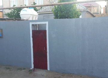 Xlrdalan kurqnun yaxlql 2 otaq 40 kv olan heyet evi satllr