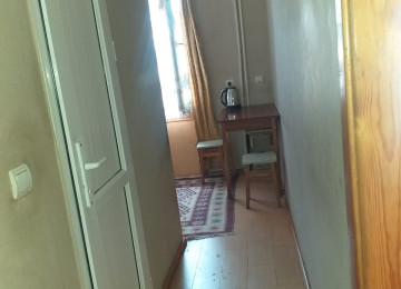 Yasamal rayonu Mikayıl Müşviq kücəsində (Botanika bagının