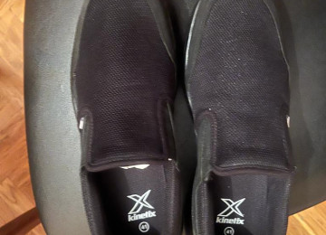 İdeal vəziyyətdə Kişi Ayaqqabısı satılır.Heç işlənməyib